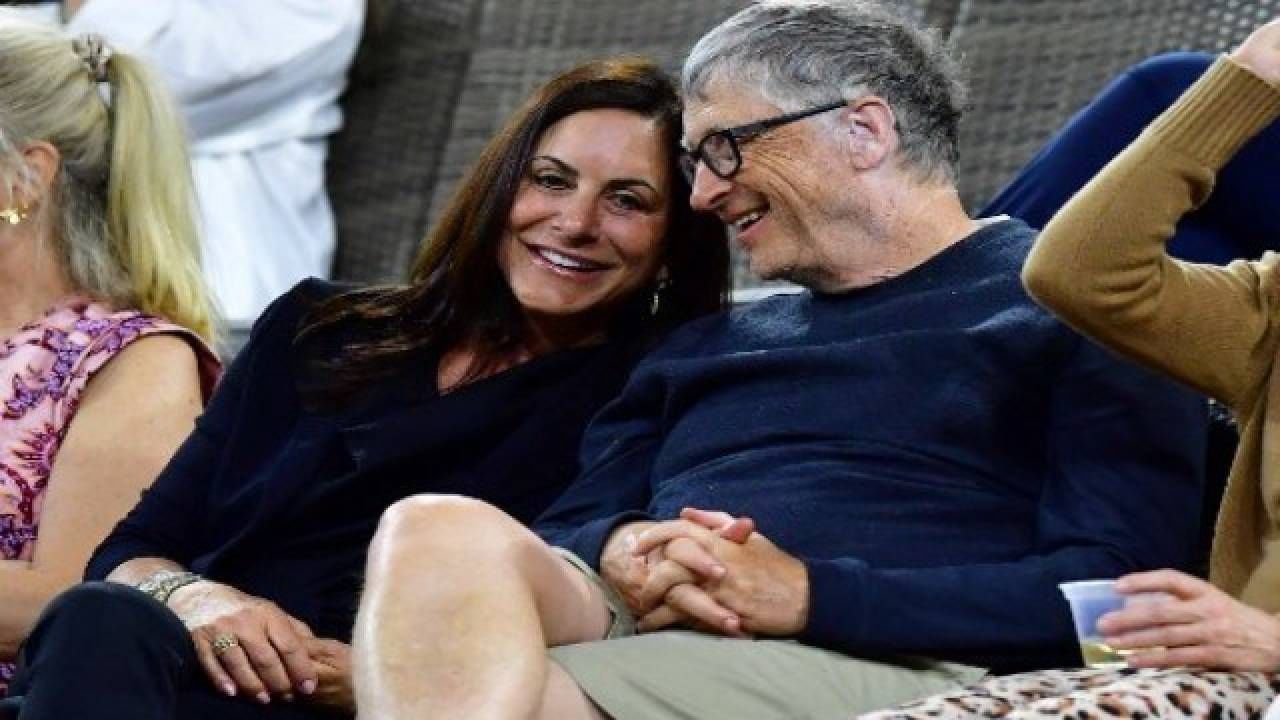 Bill Gates Dating Paula Hurd