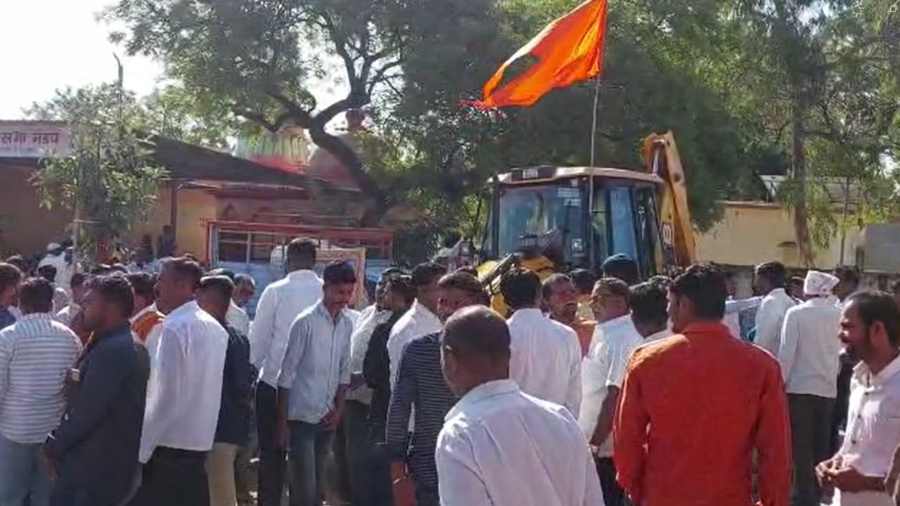 Ahmadnagar : गुहा येथील कानिफनाथ मंदिर वाद; ग्रामस्थांच्या आंदोलनाला यश, काय होता नेमका वाद ?