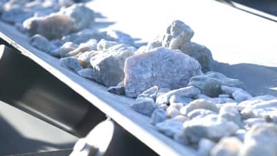 आनंद वार्ताः देशात पहिल्यांदाच आढळला लिथियमचा साठा, भूगर्भ शास्त्रज्ञांना सापडल्या सोन्याच्या नव्या खाणी!