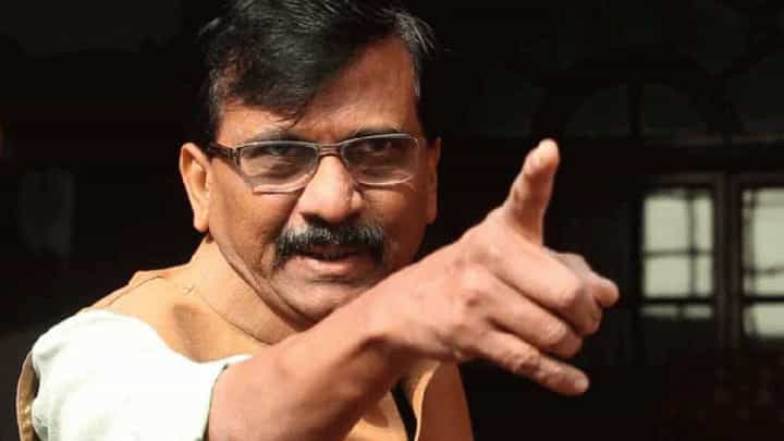 निवडणूक आयोग-सर्वोच्च न्यायालय भाजपच्या खिशात आहे काय?; संजय राऊतांचा सवाल निवडणूक आयोग-सर्वोच्च न्यायालय भाजपच्या खिशात आहे काय?; संजय राऊतांचा सवाल