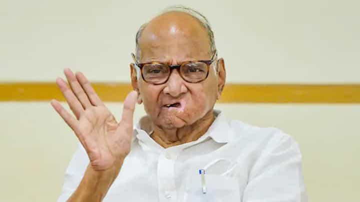एमपीएससी आयोगाचे अध्यक्ष आणि विद्यार्थ्यांचं शिष्टमंडळ यांच्याच आज बैठक; शरद पवारही उपस्थित असणार एमपीएससी आयोगाचे अध्यक्ष आणि विद्यार्थ्यांचं शिष्टमंडळ यांच्याच आज बैठक; शरद पवारही उपस्थित असणार