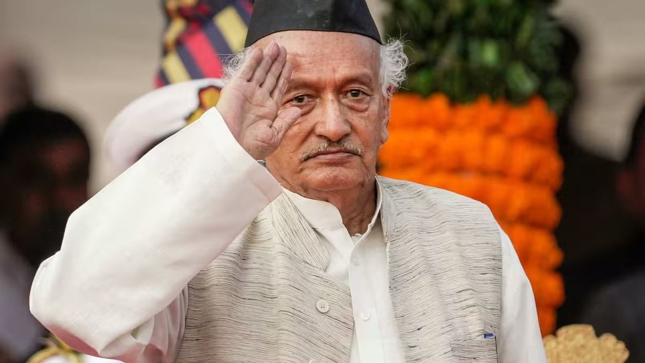 भगतसिंह कोश्यारी यांच्या राजीनाम्यावर शिंदे गटाच्या मंत्र्याची पहिली प्रतिक्रिया, महाराष्ट्रात पुन्हा... भगतसिंह कोश्यारी यांच्या राजीनाम्यावर शिंदे गटाच्या मंत्र्याची पहिली प्रतिक्रिया, महाराष्ट्रात पुन्हा...