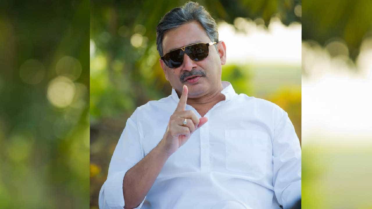 2024 मध्ये स्वराज्य संघटना निवडणूक लढणार, कुणासोबत जाणार? बघा काय म्हणाले छत्रपती संभाजीराजे 2024 मध्ये स्वराज्य संघटना निवडणूक लढणार, कुणासोबत जाणार? बघा काय म्हणाले छत्रपती संभाजीराजे