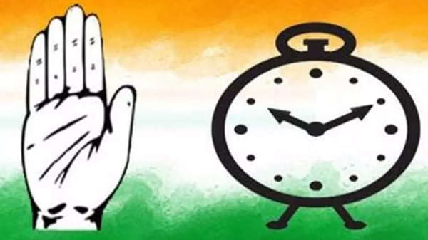 पुणे जिल्ह्यात काँग्रेसचा राष्ट्रवादीला धक्का, ९१ जणांचा काँग्रेस प्रवेश