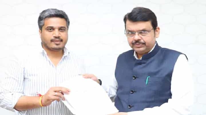 सहानभूतीसाठीच देवेंद्र फडणवीस यांचा खटाटोप, रोहित पवार यांचा थेट आरोप काय ? सहानभूतीसाठीच देवेंद्र फडणवीस यांचा खटाटोप, रोहित पवार यांचा थेट आरोप काय ?