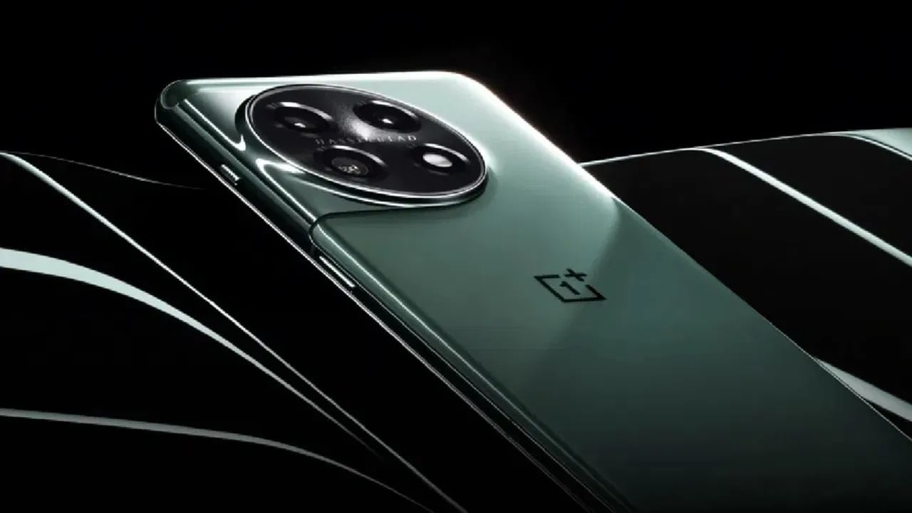 सेल..सेल..! कमी किमतीत मिळतोय OnePlus 11 5G स्मार्टफोन, जाणून घ्या फीचर्स