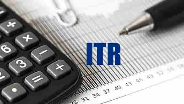 ITR Form : करदात्यांसाठी मोठी बातमी, इनकम टॅक्स भरण्याची करा लगबग, आयटीआर फॉर्म उपलब्ध, अंतिम तारीख काय?