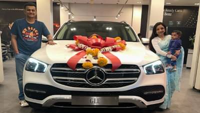 करोडपती चहावाला ! प्रफुल्लने खरेदी केलेल्या गाडीची किंमत ऐकून धक्काच बसले