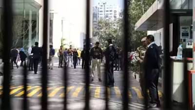 BBC IT Raids : BBCच्या कार्यालयात रात्रभर झाडाझडती, 21 तासात काय घडलं?; ते 4 किवर्ड काय आहेत?