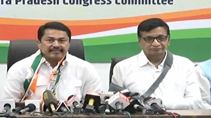 हायकमांडने नाना पटोले यांना 'काय काय' दिलं ? 'या' नेत्याला आक्षेप घेण्याचं कारणच काय ? हायकमांडने नाना पटोले यांना 'काय काय' दिलं ? 'या' नेत्याला आक्षेप घेण्याचं कारणच काय ?