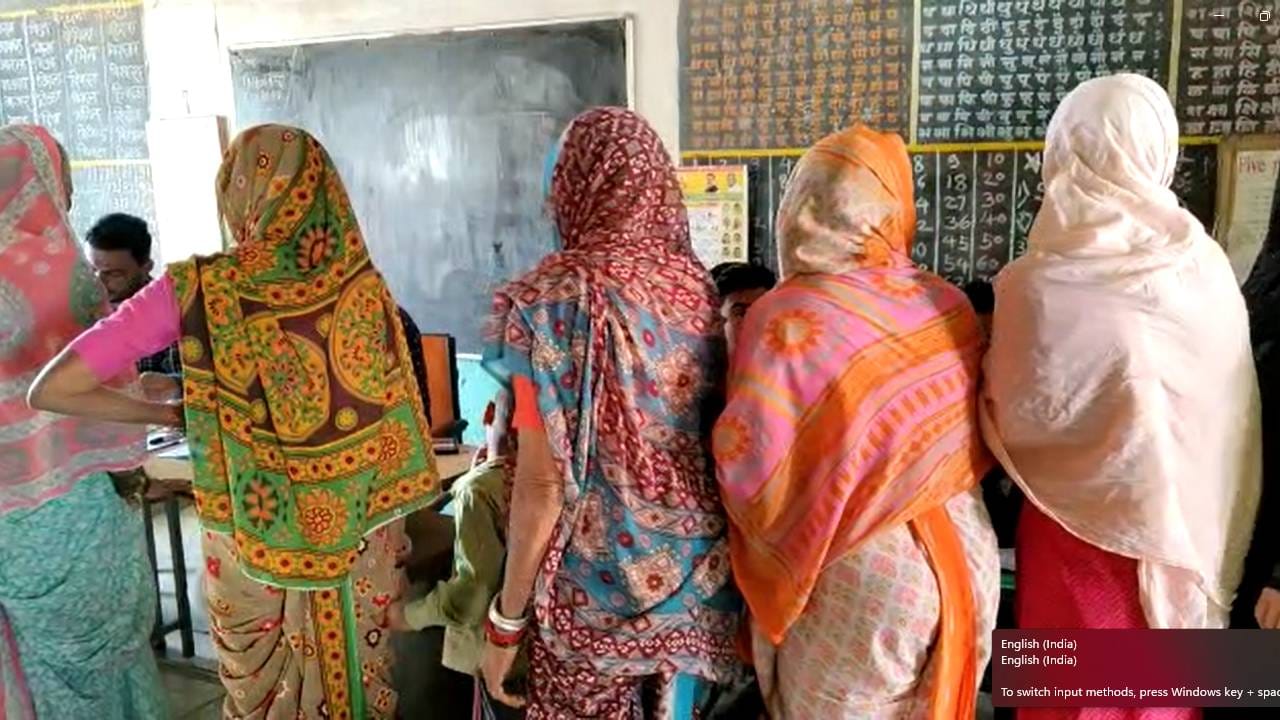 या लढ्याला यश मिळाले असून,देशी दारू विक्री विरोधात पिलखोड गावात मतदान घेण्यात आले. सर्वात जास्त मत हे आडवी बाटलीला मिळाले आहे.