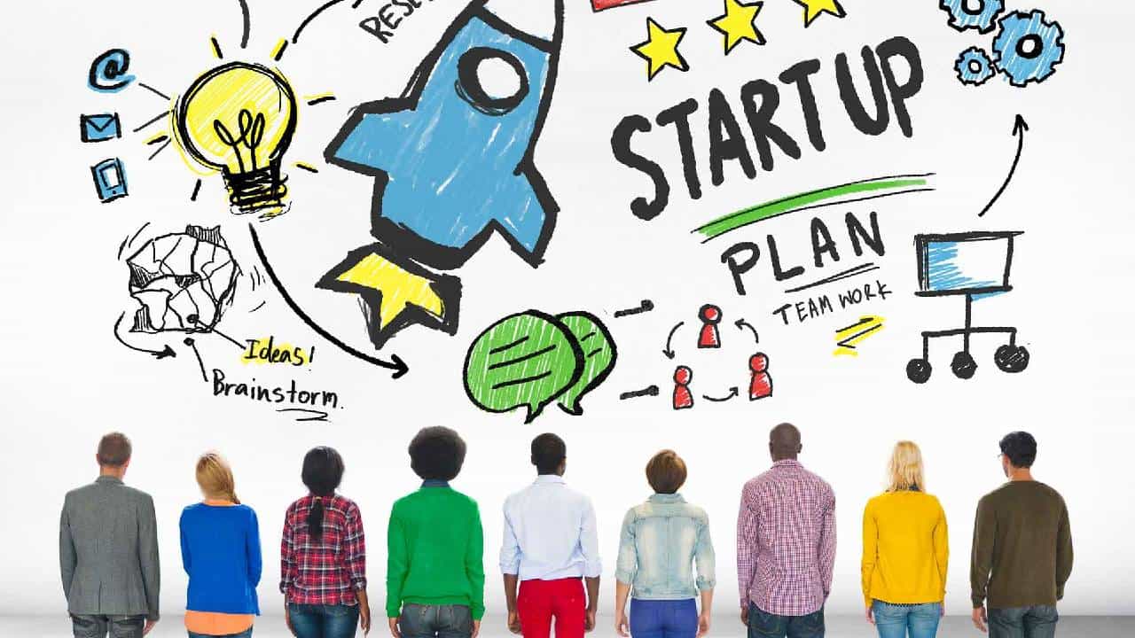 Carrier : डिग्री नसतांनाही या क्षेत्रात आहे कमाईची चांगली संधी, स्टार्टअपमध्येही आहे नोकरीची संधी