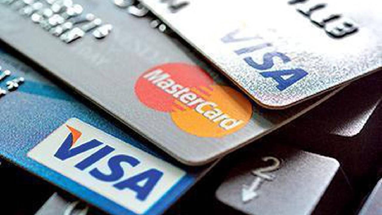 ATM Card Insurance : पैसे काढण्यासाठीच होत नाही वापर, एटीएमवर मिळवा इन्शुरन्स