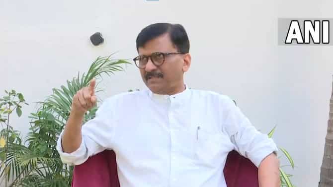 राऊत साहेबांना सिजोफ्रेनिया, पत्रकार परिषदेपूर्वी मेडिटेशन करा... कोणी दिला खोचक सल्ला