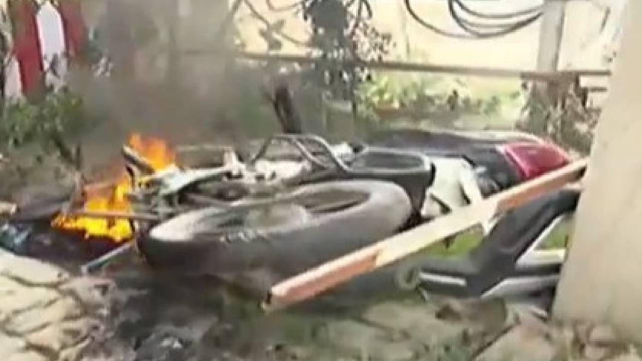 पाटण्यात आग, 5 जणांवर गोळीबार; TV9 च्या रिपोर्टरवर हल्ला