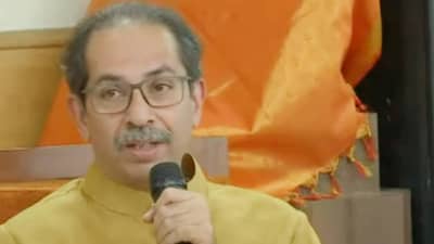 ठाकरे गटातील आणखी एक आमदार अडचणीत, काय आहे शिंदे गटाची खेळी