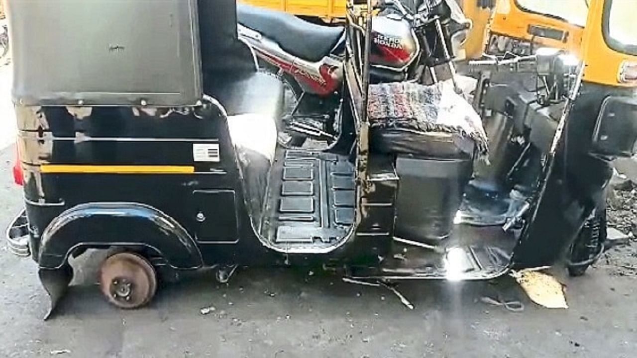 Crime News : चोरट्यांचा नाशिकमध्ये नवा फंडा, ऐकून तुम्हालाही आश्चर्य वाटेल Crime News : चोरट्यांचा नाशिकमध्ये नवा फंडा, ऐकून तुम्हालाही आश्चर्य वाटेल