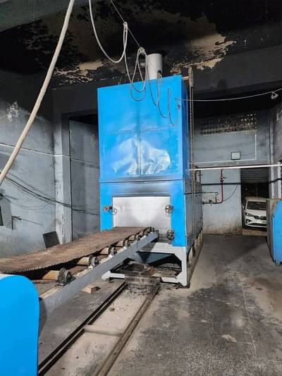 शव अर्धवट जळाले, मशीनचा फ्यूज उडाला, रात्री 11.30 वाजता नेत्याला स्मशानभूमीतून फोन