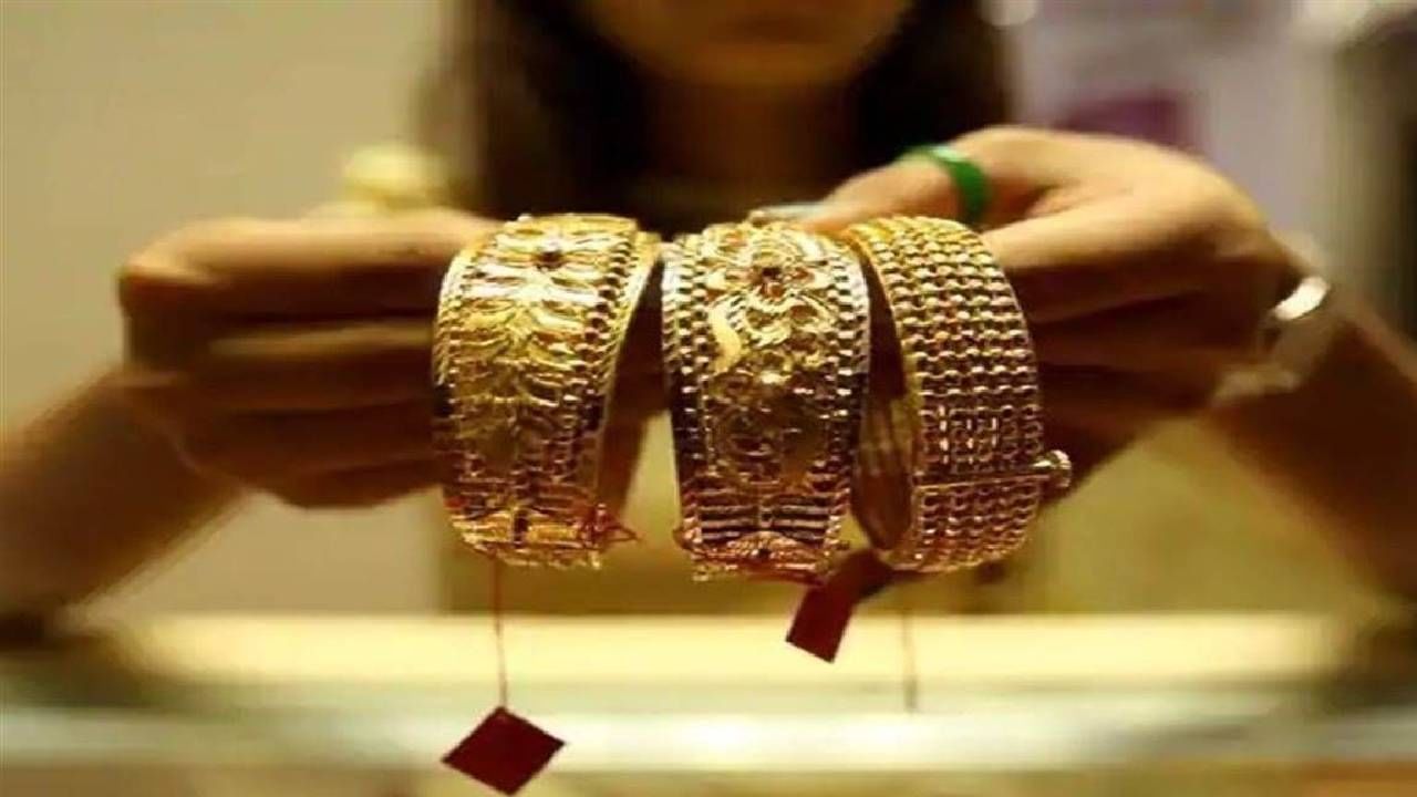 Today Gold Silver Price : सोने खरेदीची संधी! 10 ग्रॅमसाठी मोजा आता इतके रुपये