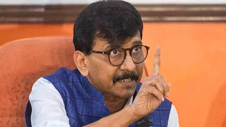 हा सत्तासंघर्ष नाही तर चोरांबरोबरची लढाई!; संजय राऊत असं का म्हणाले? हा सत्तासंघर्ष नाही तर चोरांबरोबरची लढाई!; संजय राऊत असं का म्हणाले?