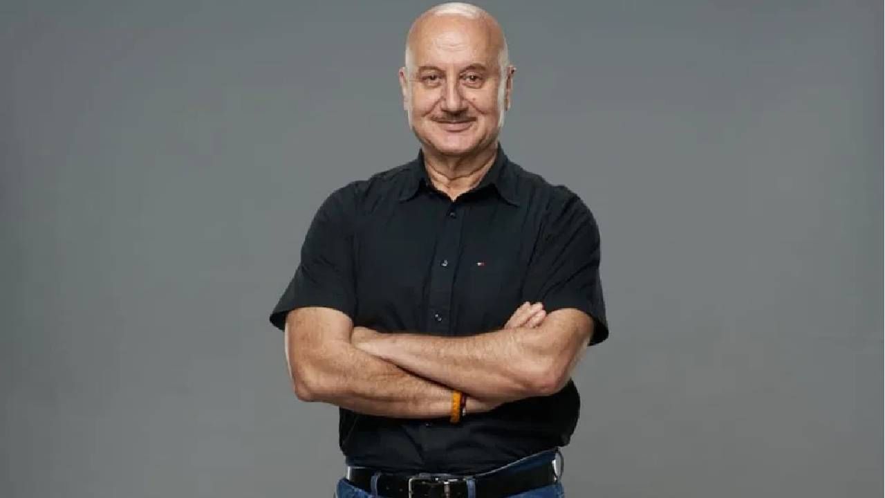 Anupam Kher | कलम 370 बद्दल अनुपम खेर यांनी केले मोठे विधान, काश्मिरी पंडितांची व्यथा मांडत... Anupam Kher | कलम 370 बद्दल अनुपम खेर यांनी केले मोठे विधान, काश्मिरी पंडितांची व्यथा मांडत...