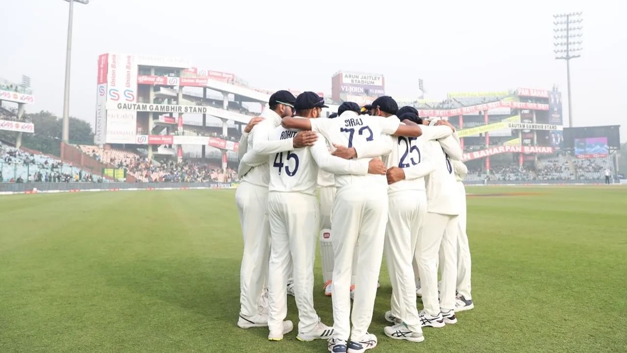 IND vs AUS : 'हा' बॉलर भारताला पराभवापासून वाचवू शकतो, फक्त इंदोरमध्ये मोडावा लागेल एक दिवस जुना रेकॉर्ड IND vs AUS : 'हा' बॉलर भारताला पराभवापासून वाचवू शकतो, फक्त इंदोरमध्ये मोडावा लागेल एक दिवस जुना रेकॉर्ड