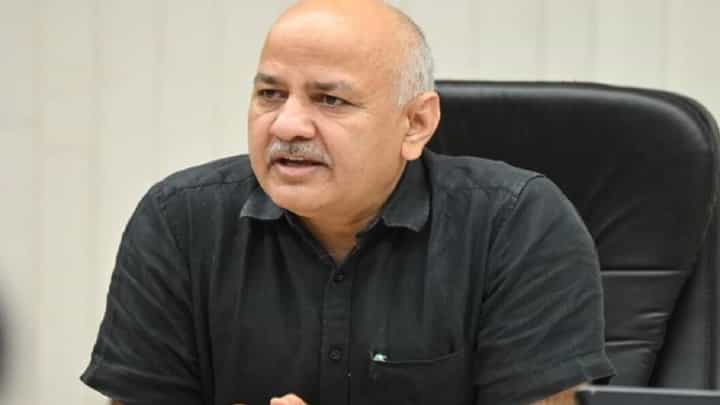 दिल्लीचे उपमुख्यमंत्री मनीष सिसोदिया यांना अटक, काय आहे कारण? दिल्लीचे उपमुख्यमंत्री मनीष सिसोदिया यांना अटक, काय आहे कारण?
