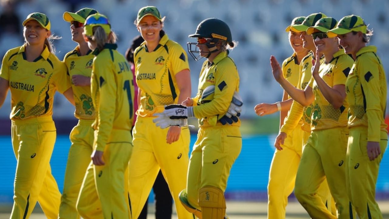 T20 Women World Cup 2023 : सलग तिसऱ्यांदा ऑस्ट्रेलियाच्या संघाने महिला टी-20 वर्ल्ड कपवर कोरलं नाव, आफ्रिकेचा 19 धावांनी पराभव