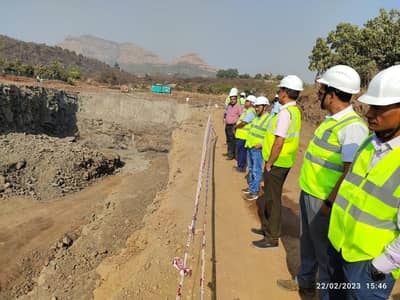 मुंबई उपनगरी रेल्वे मार्गावर बांधला जातोय सर्वात मोठा बोगदा, मुंबईकरांची  इतकी मिनिटे वाचवणार