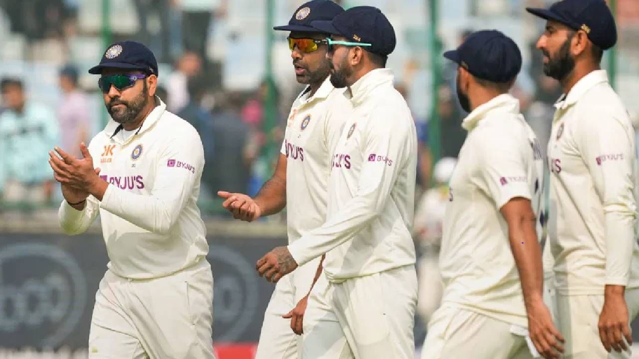 IND vs AUS 3rd Test : तिसऱ्या कसोटीत रोहित शर्माने चूक सुधारली, भारताच्या प्लेइंग इलेव्हनमध्ये 2 बदल