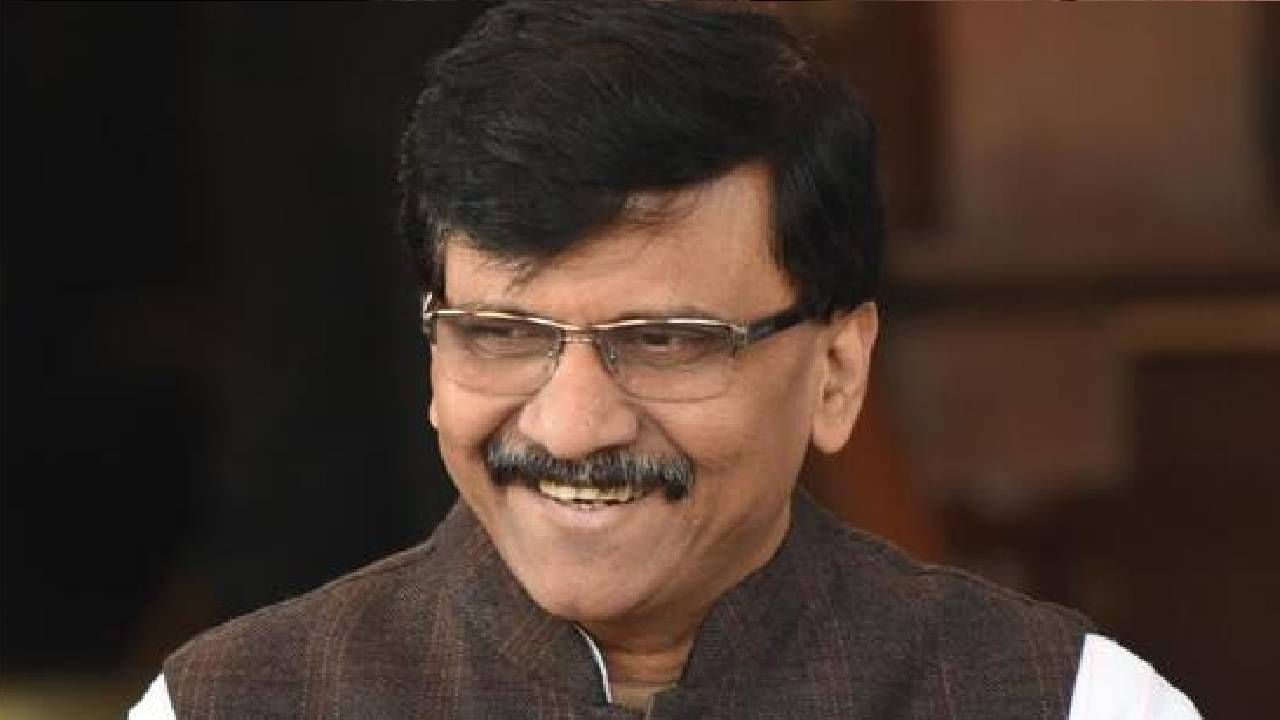 विधिमंडळाला चोर मंडळ म्हटलं, संजय राऊत यांच्यावर हक्कभंग येणार?; विधानसभेत जोरदार पडसाद विधिमंडळाला चोर मंडळ म्हटलं, संजय राऊत यांच्यावर हक्कभंग येणार?; विधानसभेत जोरदार पडसाद