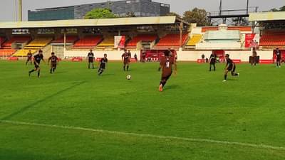 अतितटीच्या सामन्यात मुंबईची नाशिकवर सरशी, शेवटच्या काही क्षणात बाजी पालटत उपांत्य फेरीत धडक