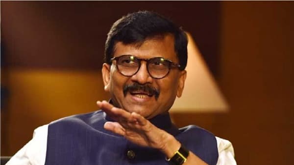 लोकशाहीच्या रक्षणासाठी इन्साफ के सिपाही पुढे, आधी देश घडवू मग…; सामनातून ‘त्या’ पत्रावर भाष्य