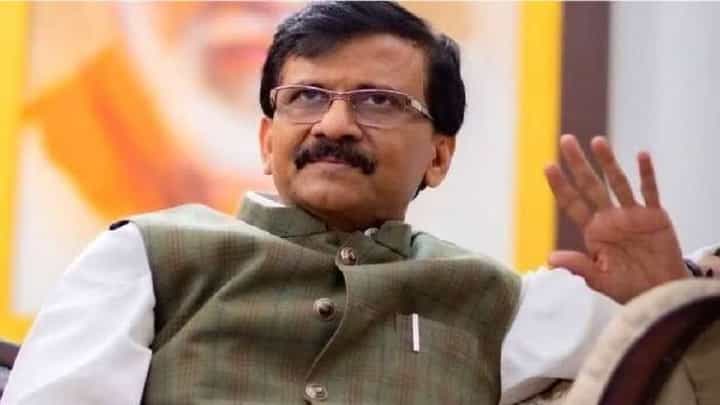 'नारायण राणे यांचं टिल्लू मला धमकी देतंय', संजय राऊत यांचा हल्लाबोल; बघा काय केली गंभीर टीका 'नारायण राणे यांचं टिल्लू मला धमकी देतंय', संजय राऊत यांचा हल्लाबोल; बघा काय केली गंभीर टीका
