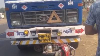 BREAKING | 10 वी परीक्षेच्या पहिल्याच दिवशी 2 विद्यार्थ्यांचा भीषण अपघात; दुर्दैवी घटना