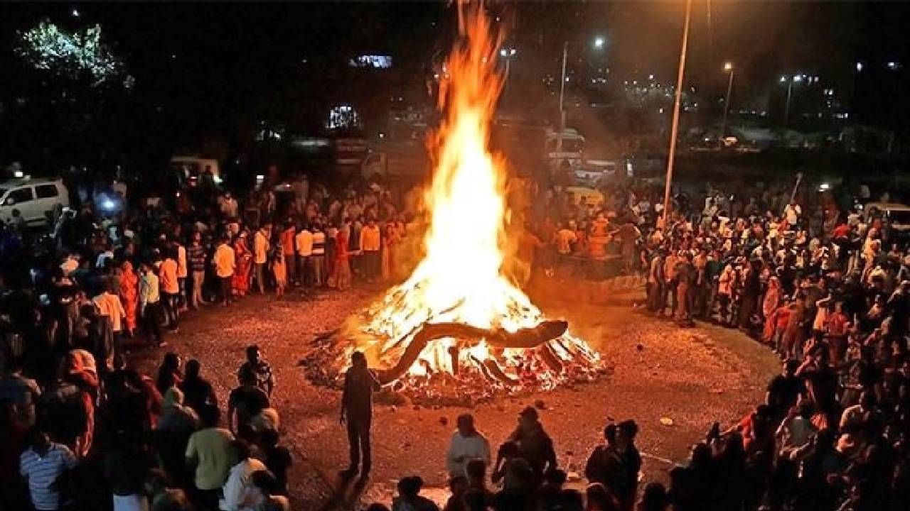 Holi 2023 : होळीच्या दिवशी घरी आणा या पाच वस्तू, चहू बाजूने होईल धनवर्षा