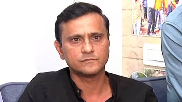 Sandeep Deshpande : संदीप देशपांडे यांना किती मार लागला?, प्रकृती कशी आहे?; जाणून घ्या हेल्थ अपडेट