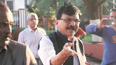 Sanjay Raut on Election Commission | निवडणूक आयोगाला अख्खा महाराष्ट्र शिव्या घालतोय, वादग्रस्त वक्तव्यावर संजय राऊत यांची माघार नाहीच
