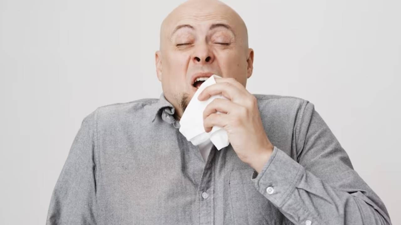 Sneezing Precaution : शिंकल्यावर या 5 गोष्टींची विशेष काळजी घ्या, पसरणार नाही इन्फेक्शन