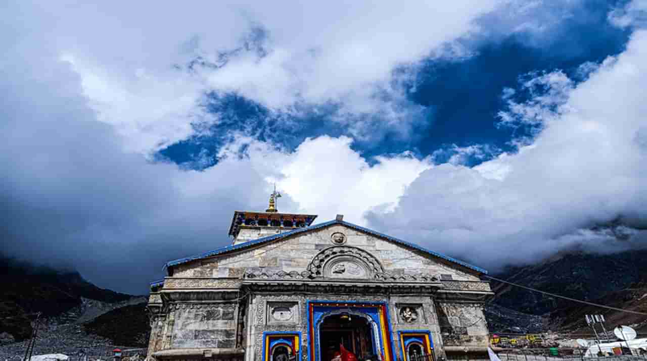 चारधाम यात्रेसाठी यंदा प्रथमच हेली एम्ब्युलन्सची सोय, दर एक किमीवर वैद्यकीय कक्ष तैनात