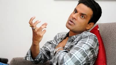 मुलींच्या कॉलेजमधील बाथरूममध्ये एक तास अडकलेला मनोज वाजपेयी, नेमकं काय झालं होतं?