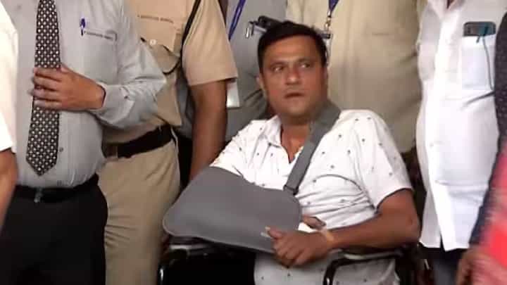 संदीप देशपांडे हल्ला प्रकरणात मुंबई गुन्हे शाखेकडून तिसऱ्या आरोपीला अटक, काय आहे नाव? संदीप देशपांडे हल्ला प्रकरणात मुंबई गुन्हे शाखेकडून तिसऱ्या आरोपीला अटक, काय आहे नाव?