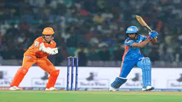 MI vs GG Women: हरमनप्रीत कौरची वादळी खेळी, गुजरात जायन्ट्ससमोर 208 धावांचं आव्हान