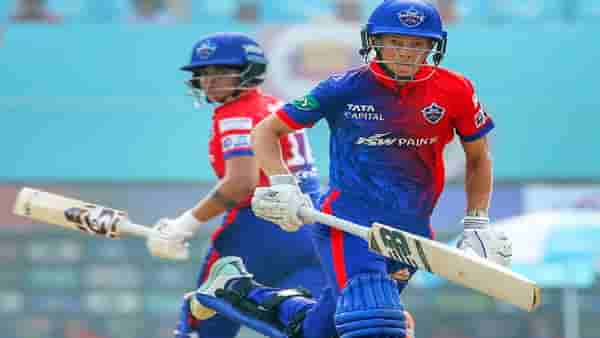 WPL 2023, RCB vs DC | दिल्ली कॅपिट्ल्सकडून आरसीबीला 224 रन्सचं टार्गेट