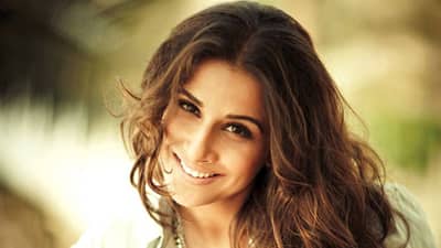 जेव्हा दिग्दर्शकाने काम देण्याच्या बहाण्याने केली अशी मागणी, Vidya Balan हिला खोलीत नेले आणि...