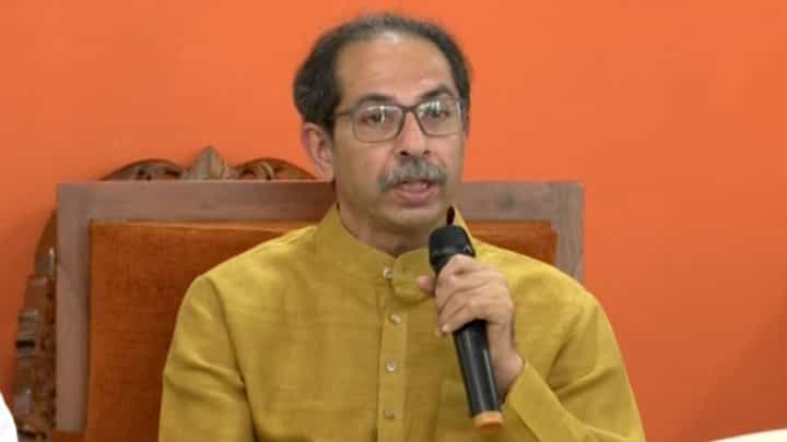 ठाकरे गटात आता ती आग राहिली नाही!; कुणी डागलं टीकास्त्र ठाकरे गटात आता ती आग राहिली नाही!; कुणी डागलं टीकास्त्र