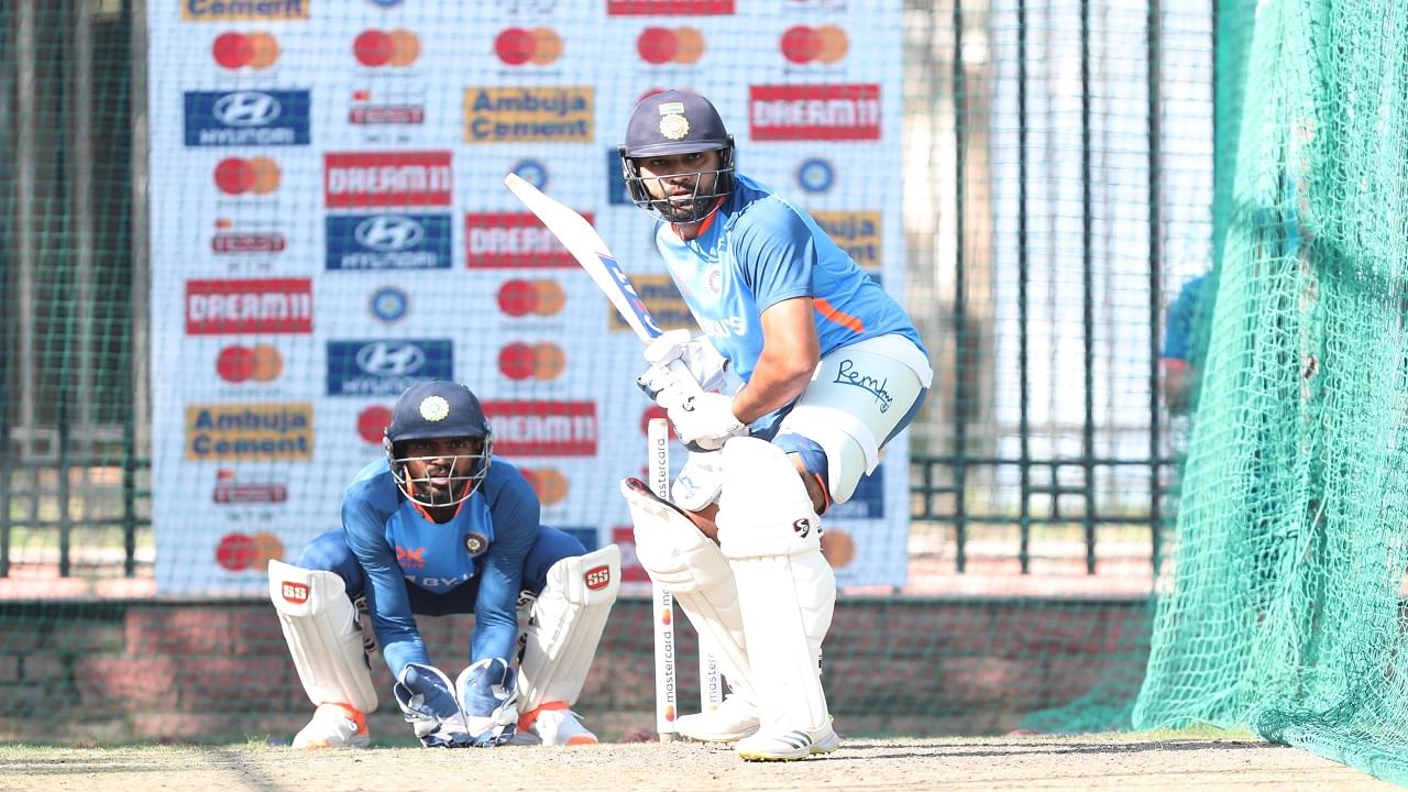 INDvsAUS | अहमदाबाद कसोटीतून टीम इंडियाचा प्लेअर बाहेर, या खेळाडूला संधी