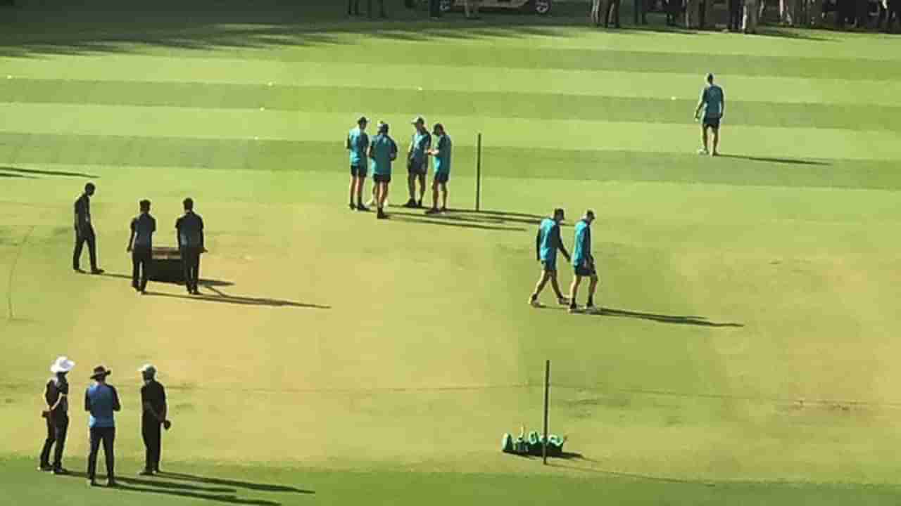 IND vs AUS | पिचर अभी बाकी है...! ऑस्ट्रेलियाविरुद्धच्या चौथ्या कसोटीपूर्वी खेळपट्टीचं गूढ वाढलं