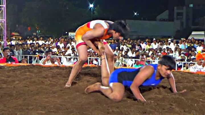 पुण्यात रंगणार पहिली महिला महाराष्ट्र केसरी कुस्ती स्पर्धा पुण्यात रंगणार पहिली महिला महाराष्ट्र केसरी कुस्ती स्पर्धा