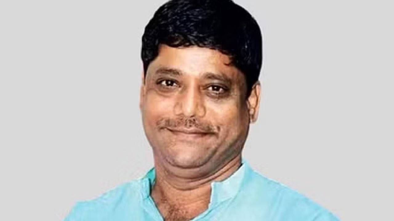 रवींद्र धंगेकर घेणार राज ठाकरेंची भेट; उद्या होणार शपथविधी Marathi News Congress Kasba MLA